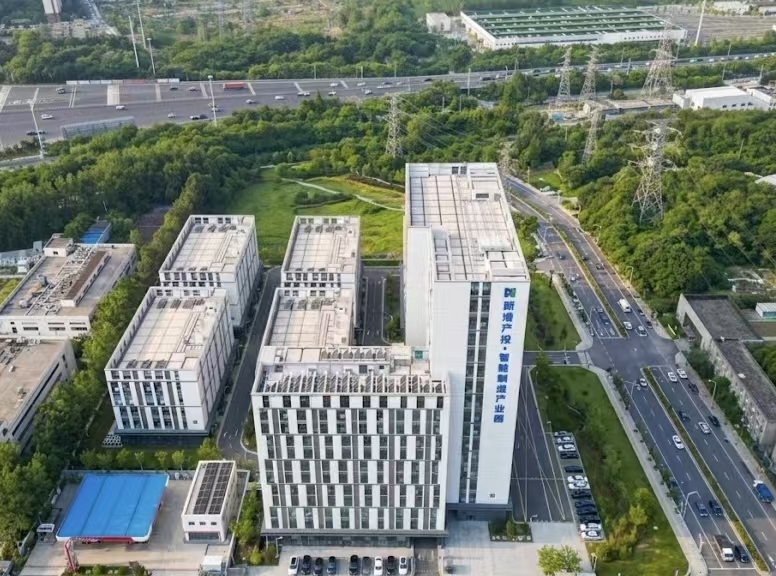 新港高新·恒广智造港 园区侧景航拍