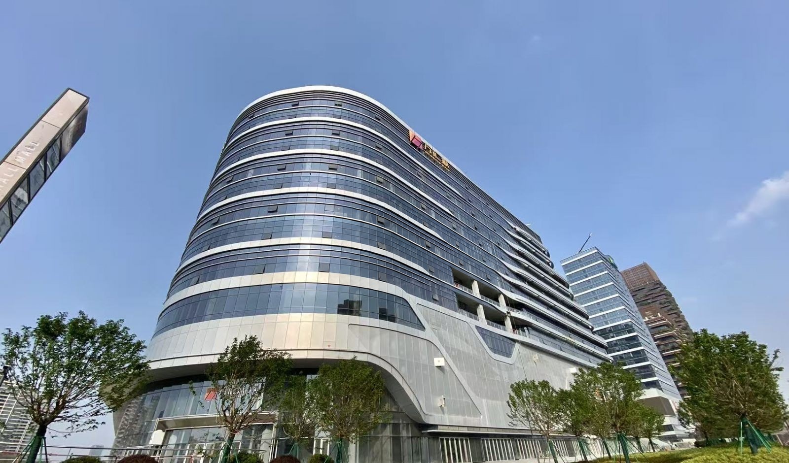 万汇城·万汇中心 项目图片